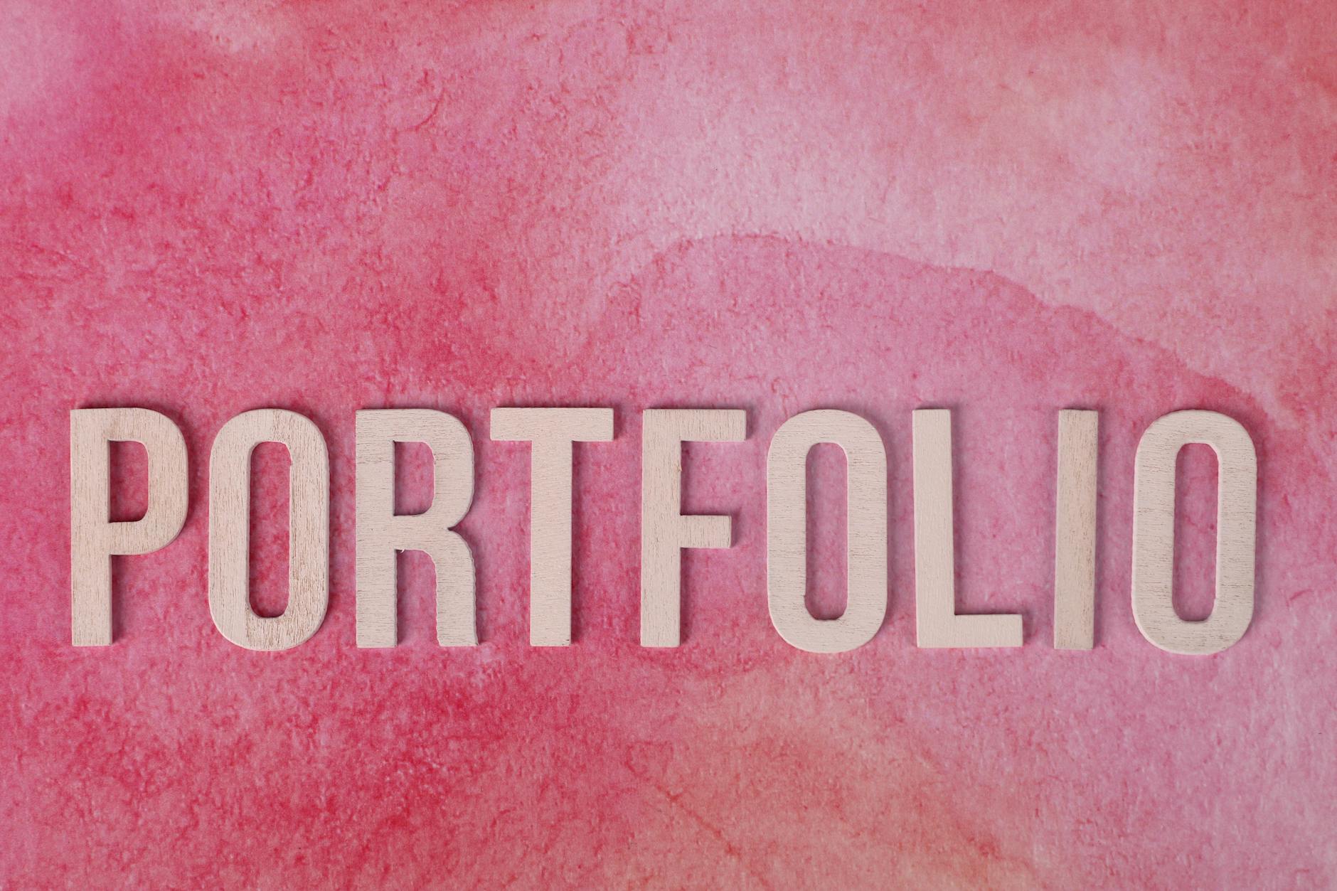 portfolio text on pink background
